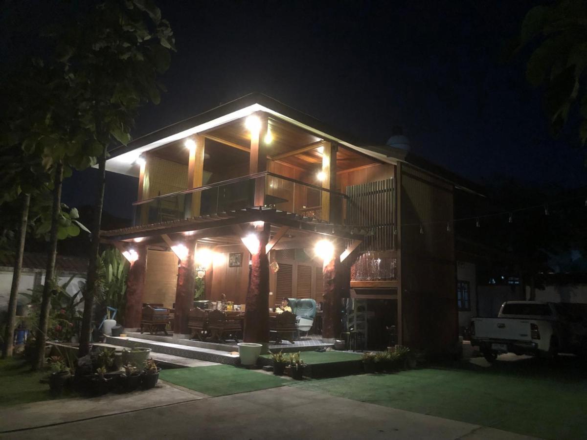 188 Teak House บ้านต้นสัก Chiang Mai Esterno foto