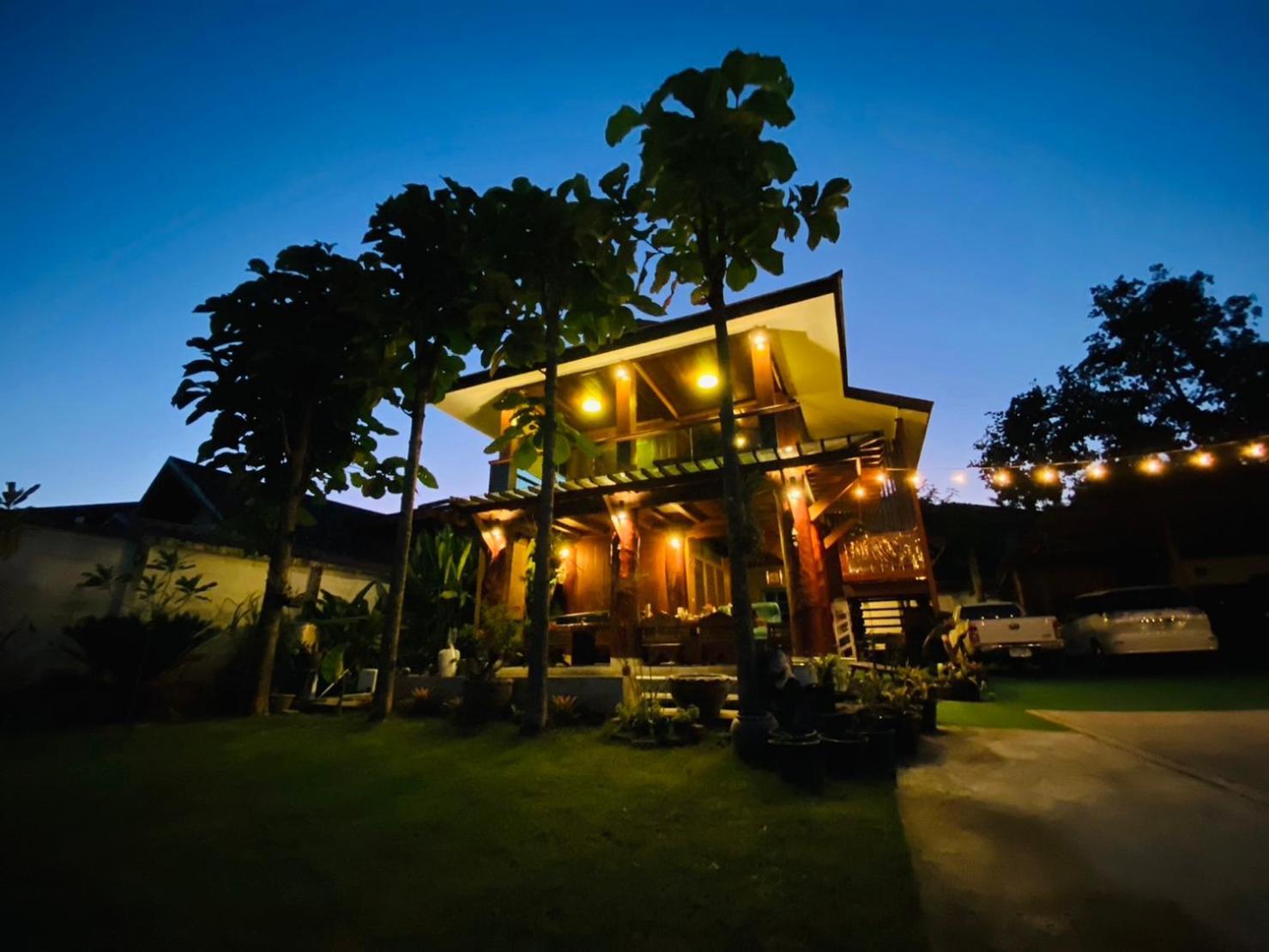 188 Teak House บ้านต้นสัก Chiang Mai Esterno foto